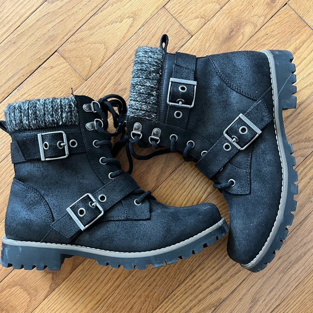 Cliffs- Women’s boots 8 1/2